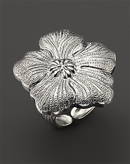 Buccellati "Blossom" Medium Flower Ring